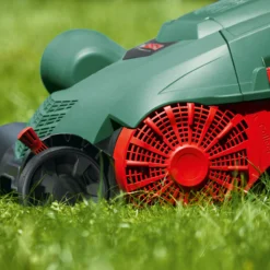 Bosch Lawn & Garden Universalrake900 320mm Corded Raker 9 Bosch Lawn & Garden Universalrake900 320mm Corded Raker -Flyymo Care Garden Shop bosch lawn garden universalrake900 320mm corded raker4059952574387 03i bq