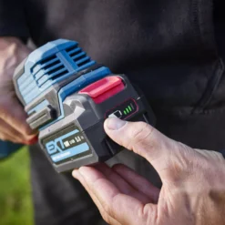 Erbauer 300mm Cordless Grass Trimmer EGT18-Li - KIT 17 Erbauer 300mm Cordless Grass Trimmer EGT18-Li - KIT -Flyymo Care Garden Shop erbauer 300mm cordless grass trimmer egt18 li kit3663602418245 03i