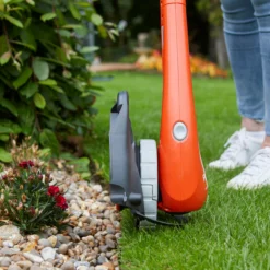 Flymo EasiTrim 250 18V 250mm Cordless Grass Trimmer -Flyymo Care Garden Shop flymo easitrim 250 18v 250mm cordless grass trimmer7392930760943 03i bq