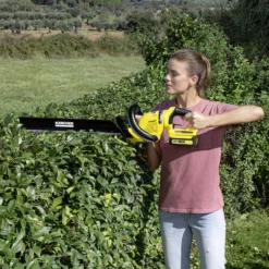 Kärcher 18V 500mm 14442420 Cordless Hedge Trimmer 16 Kärcher 18V 500mm 14442420 Cordless Hedge Trimmer -Flyymo Care Garden Shop karcher 18v 500mm 14442420 cordless hedge trimmer4054278550442 03i bq