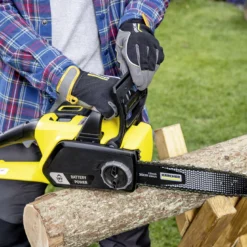Karcher Garden Power 1.444-001.0 18V Cordless 300mm Chainsaw - BARE -Flyymo Care Garden Shop karcher garden power 1 444 001 0 18v cordless 300mm chainsaw bare4054278548937 05i bq