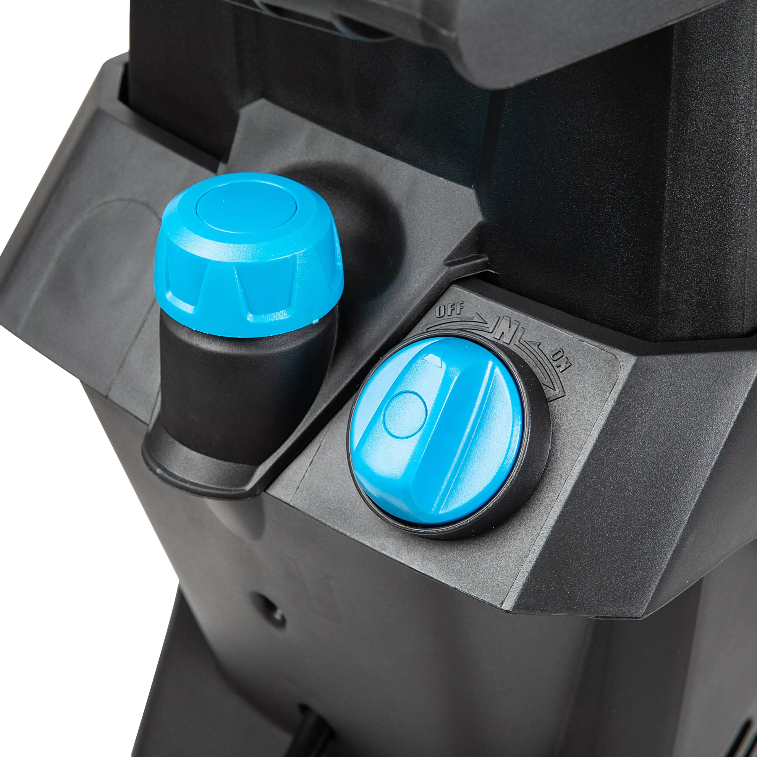 Mac Allister MIS2400 Corded 80kg/hr 2400W Impact Shredder - Image 8