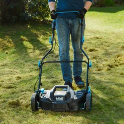 Mac Allister MSRP1800-3 930W 370mm Corded Raker & Scarifier -Flyymo Care Garden Shop mac allister msrp1800 3 930w 370mm corded raker scarifier5063022106100 02i