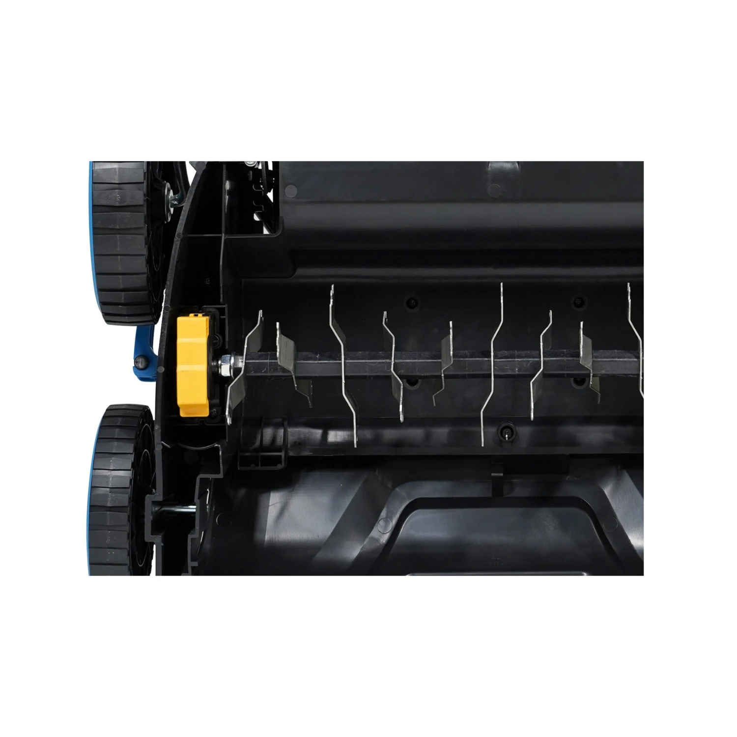 Mac Allister MSRP1800-3 930W 370mm Corded Raker & Scarifier - Image 7