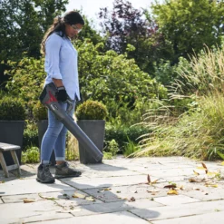 Mountfield Freedom100 Cordless 20V MAB 20 Li Kit Garden Blower -Flyymo Care Garden Shop mountfield freedom100 cordless 20v mab 20 li kit garden blower8008984844636 01i bq