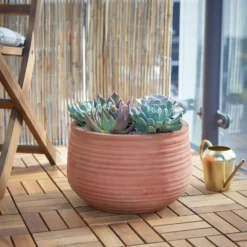 Verve Łyna Natural Terracotta Circular Plant Pot (Dia)36cm -Flyymo Care Garden Shop verve lyna natural terracotta circular plant pot dia 36cm5059340327594 01i